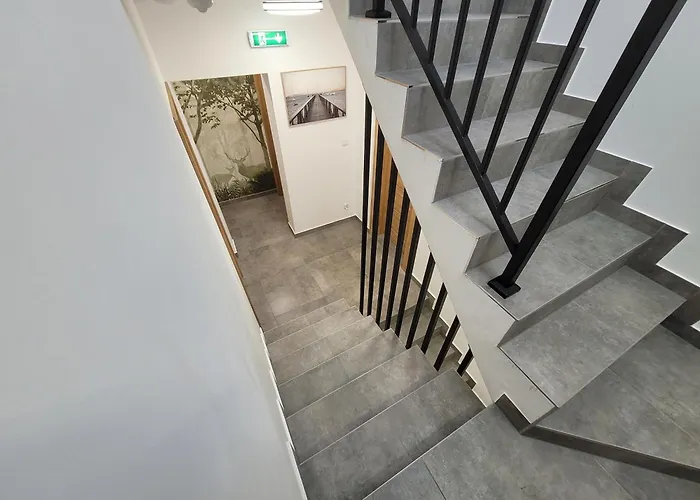 Central Hostel Хостел