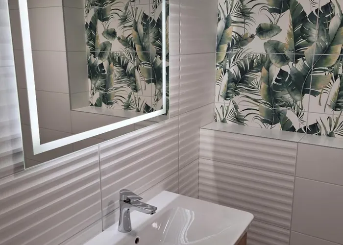 Central Hostel Хостел *